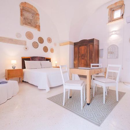 Historia- Dimore Corte Chiesa Corigliano dʼOtranto 외부 사진
