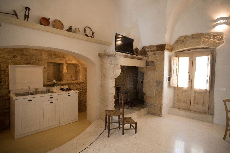 Historia- Dimore Corte Chiesa Corigliano dʼOtranto 외부 사진
